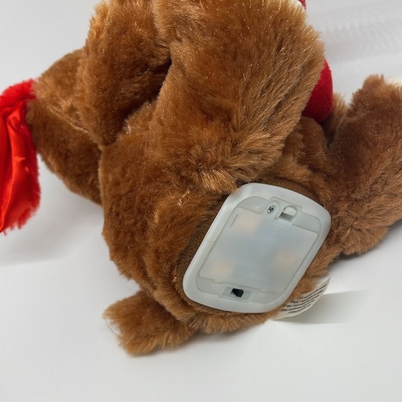 Cute animated, love puppy sings Stevie Wonder song - Picture 6 of 6